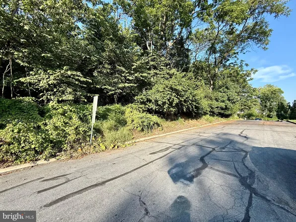 3415 Stoner Ave, Reading, PA 19606