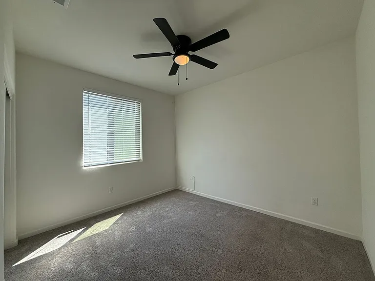 2038 S Palm St — Photo 19