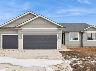 2909 6th Ave SW, Altoona, IA 50009