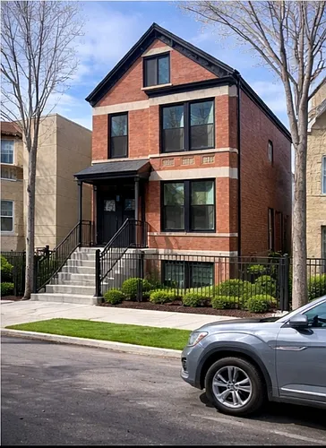 1622 W Wabansia Ave #2 Photo 1