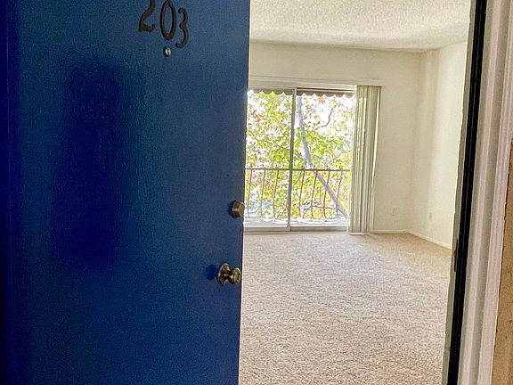 3rd image of 1550 S Centinela Ave APT 203
