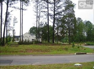 208 Waters Edge Dr, Lexington, SC 29072