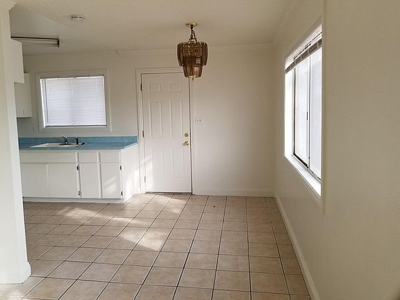 3rd image of 4824 E Harmon Ave