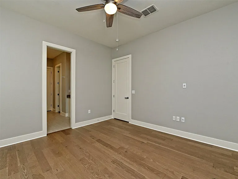 8518 Fathom Cir #114 — Photo 18