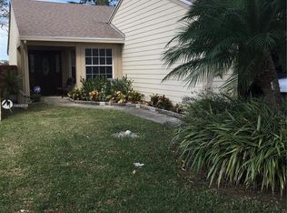 1316 N Quetzal Ct #0, Homestead, FL 33035