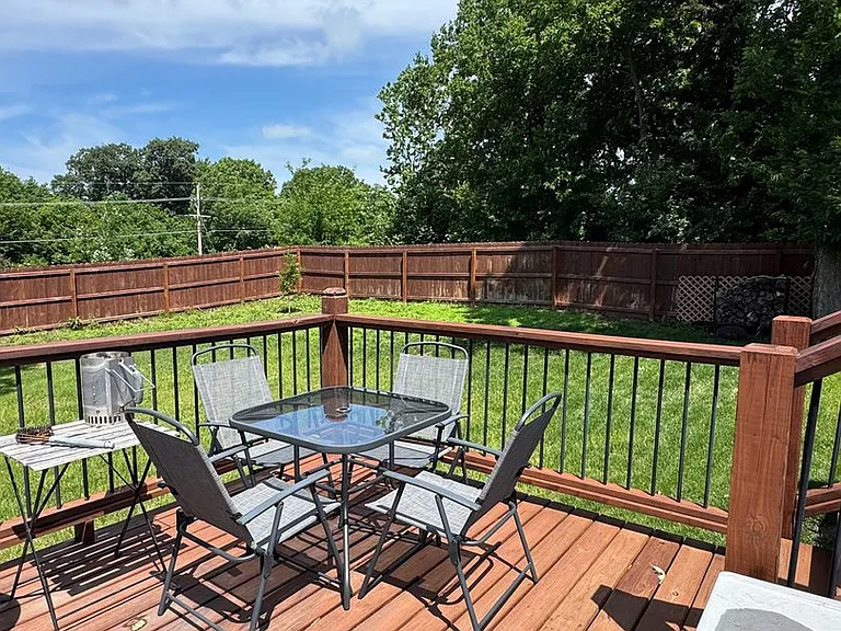 828 Fossilridge Dr — Photo 32