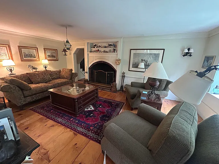 266 N Haverhill Rd — Photo 18