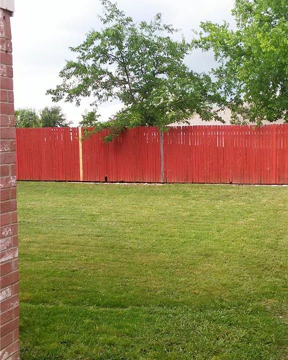 1st image of 2607 Cattleman Dr