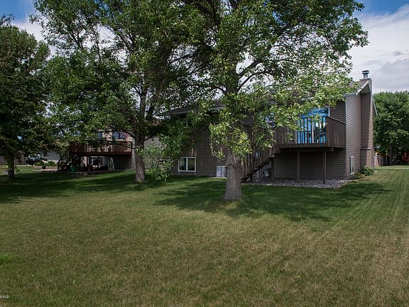 3rd image of 2213 33rd Ave S