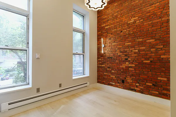 Rented by Maz Group NY | media 10