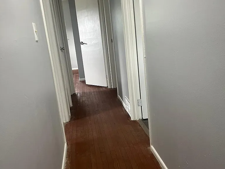 2050 Wadsworth Ct — Photo 11