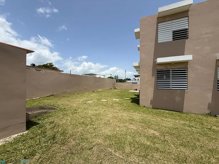3704 Moralon — Photo 6