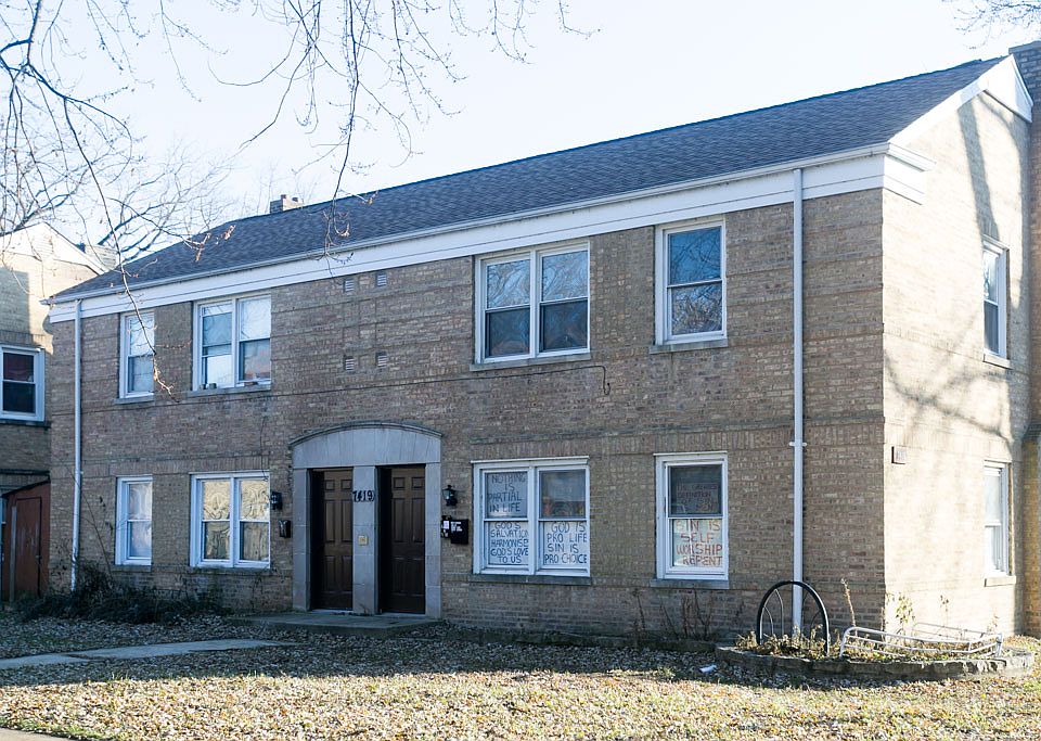 1st image of 7419 N Wolcott Ave APT 1E