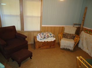 207 E Elm St, Algona, IA 50511
