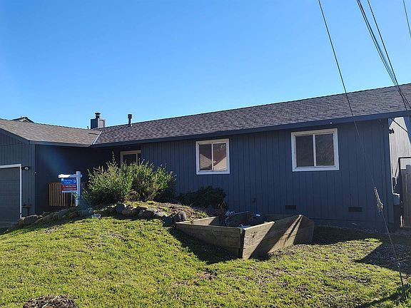 2nd image of 18745 Spyglass Rd