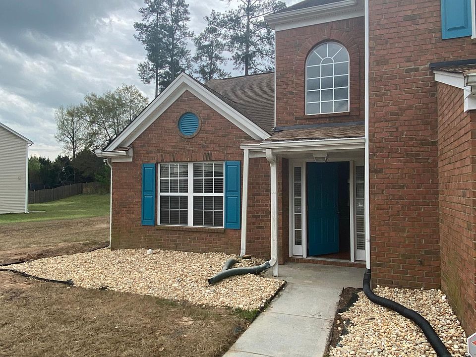 2nd image of 2471 Meadow Pond Trl
