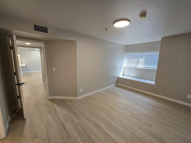 33 S Boulder Cir #109 — Photo 9