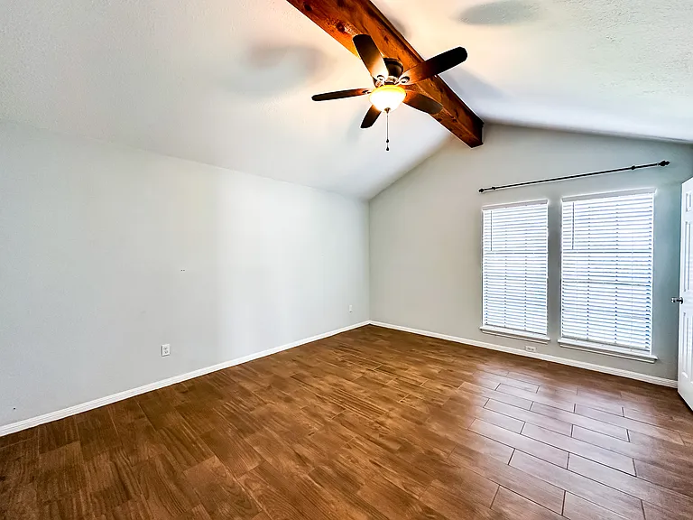 3001 Quail Hollow Dr — Photo 11
