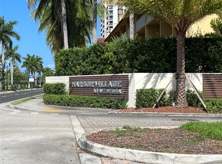 21395 Marina Cove Cir APT 15-L, Aventura, FL 33180
