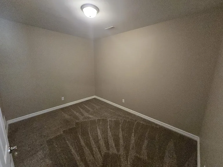 9145 Southdown Ln — Photo 18
