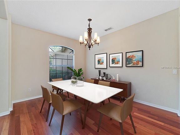 3rd image of 399 Baymoor Way