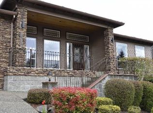 13781 SW Hillshire Dr, Tigard, OR 97223