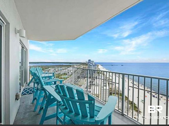 4th image of 401 E Beach Blvd Unit 1801