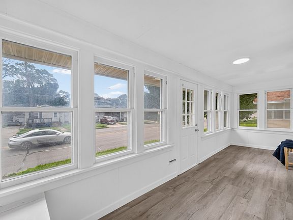 2nd image of 4110 2nd Ave