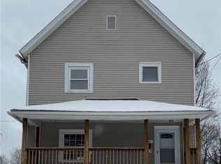 64 Poland Ave, Struthers, OH 44471