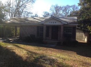 1324 W 12th St, Laurel, MS 39440