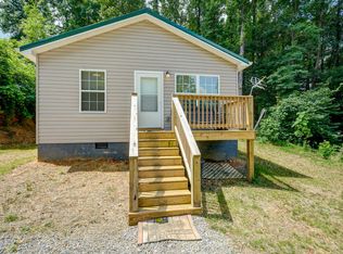 624 Henson Hill Rd, Bristol, TN 37620