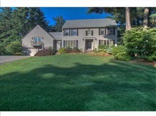 10 Inwood Ln, Andover, MA 01810