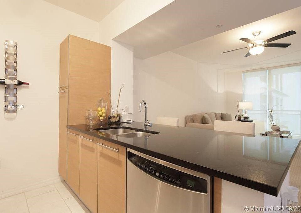 1st image of 950 Brickell Bay Dr APT 603