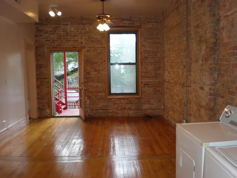 1418 W Division St #2 — Photo 15