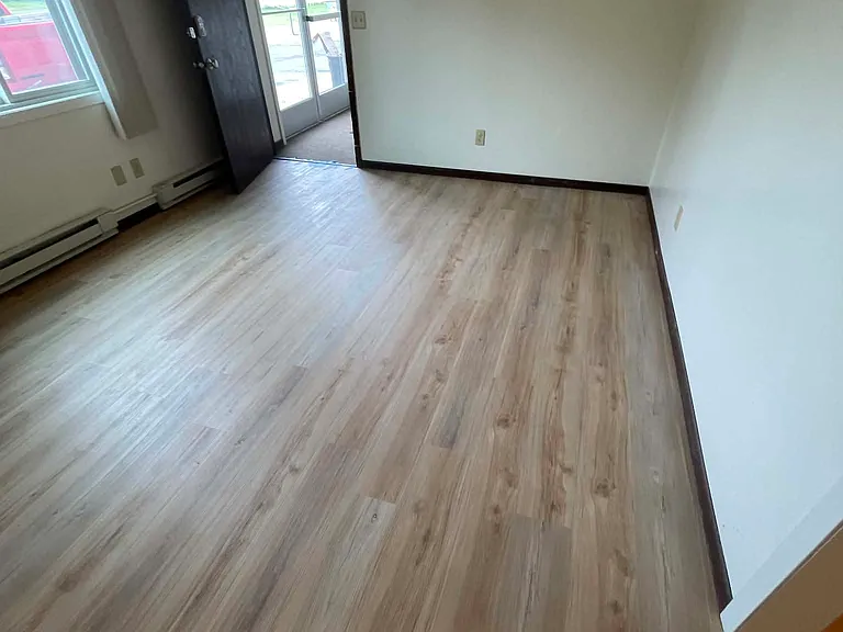2405 E 8th St #1 — Photo 5
