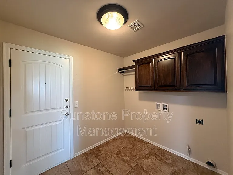9307 N 95th East Ave — Photo 21