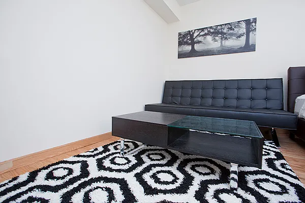 Rented by null | media 48