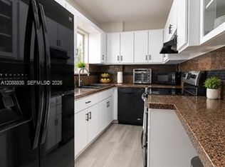 8260 SW 27th Ter #8260, Miami, FL 33155