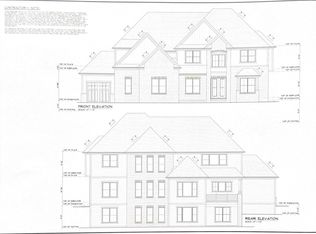 9720 Creekview Dr, Saint John, IN 46373