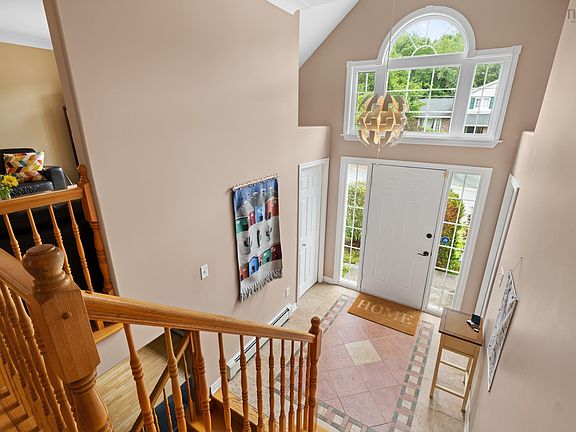 4th image of 67 Craigburn Dr