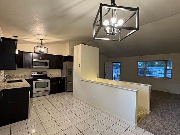 4th image of 6356 Ashcroft Dr