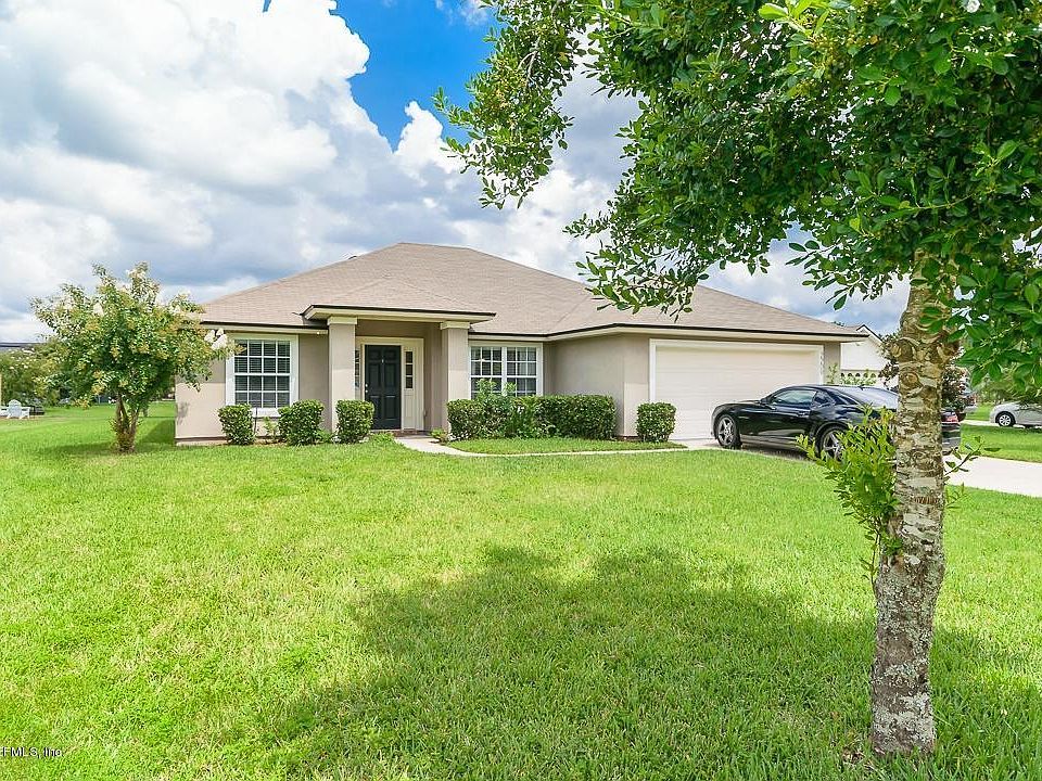 1st image of 2209 Blackstone Way