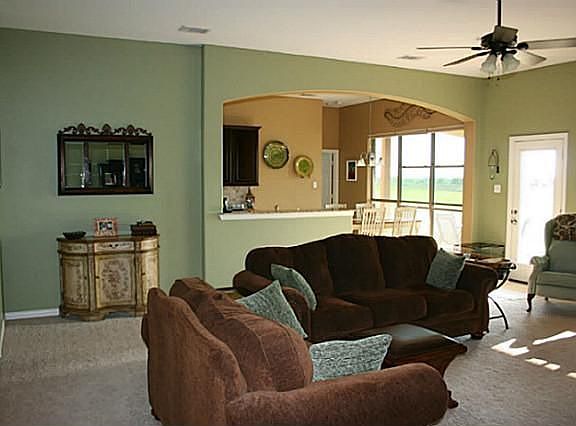 2nd image of 1151 Meghann Ln
