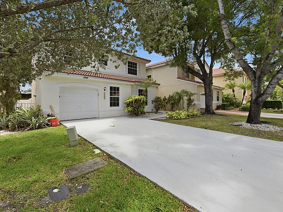 2nd image of 10837 NW 46TH Drive