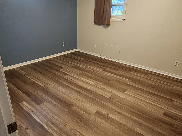 6308 Greenwood St — Photo 13