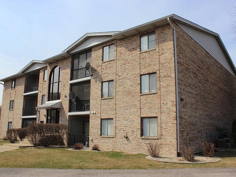 1st image of 13240 W Circle Dr #305