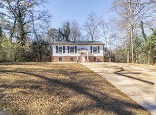 102 Oregon Ct, Warner Robins, GA