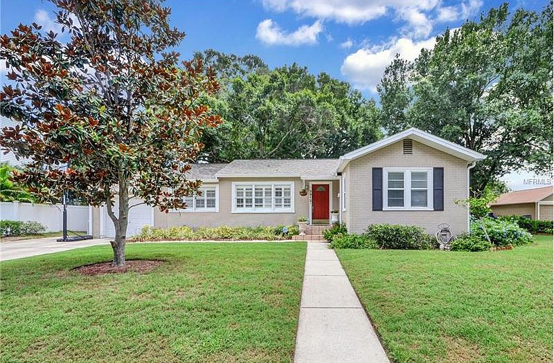 1st image of 3912 W Empedrado St