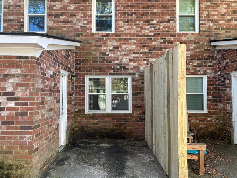 290 Fleming Rd #C — Photo 7