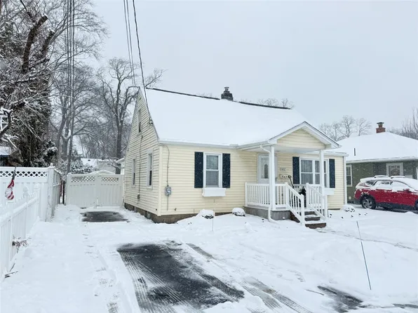 1832 Ottawa Dr, Erie, PA 16505